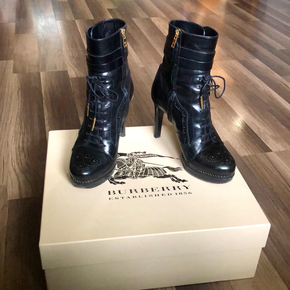 Authentic Burberry High heeled ankle boots